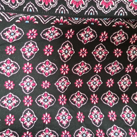 J. Jill Women's Black Floral Print Short Sleeve Peasant Top Blouse Size M - Picture 3 of 6